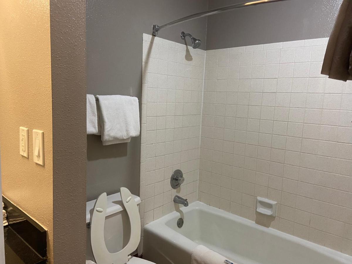 Evanston Inn At Exit 6 מראה חיצוני תמונה